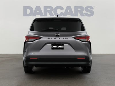 2026 Toyota Sienna LE 8 Passenger