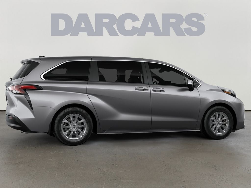 2026 Toyota Sienna LE 8 Passenger