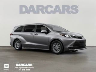 2026 Toyota Sienna LE 8 Passenger