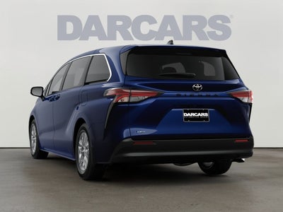 2026 Toyota Sienna LE 8 Passenger