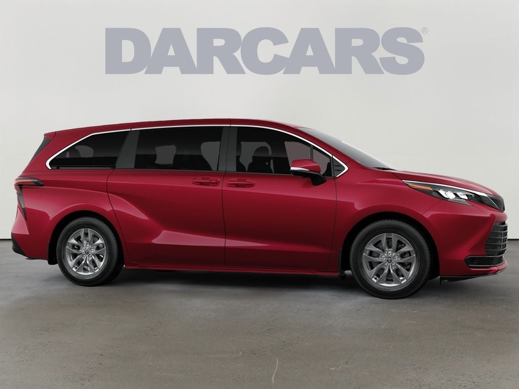 2026 Toyota Sienna LE 8 Passenger
