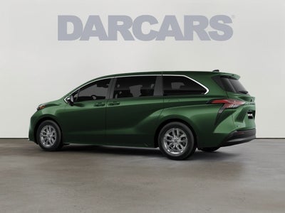 2026 Toyota Sienna LE 8 Passenger