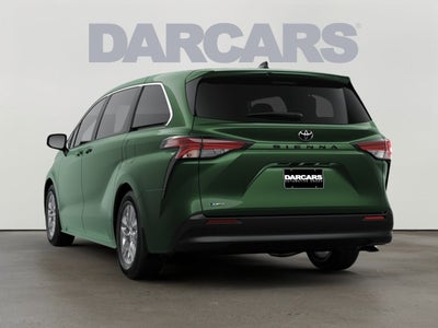 2026 Toyota Sienna LE 8 Passenger