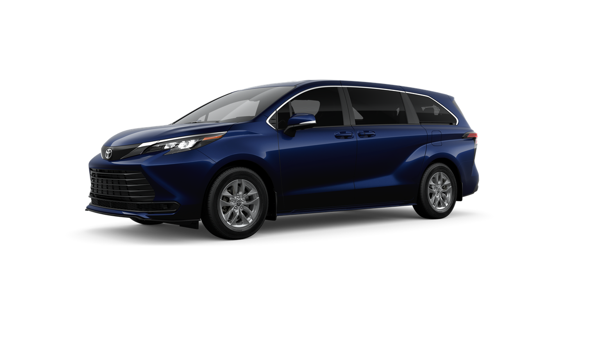 2026 Toyota Sienna LE 8 Passenger