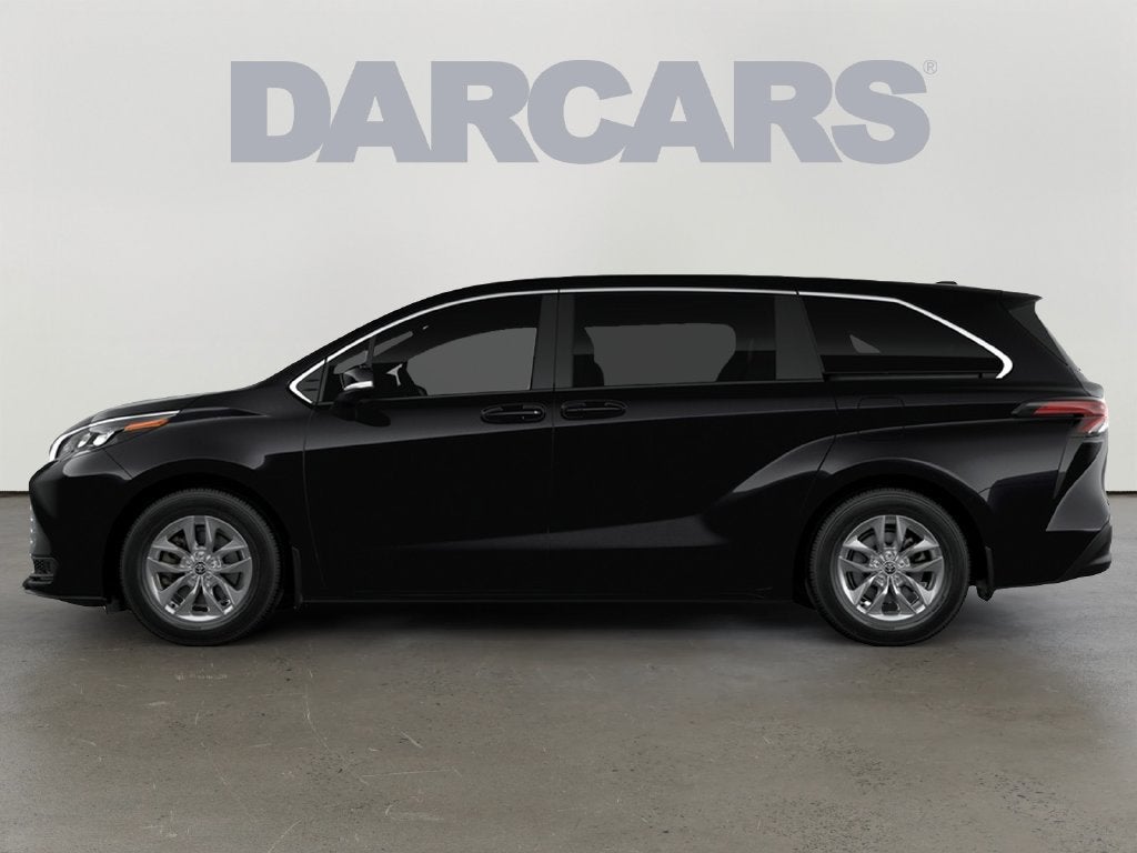 2026 Toyota Sienna LE 8 Passenger