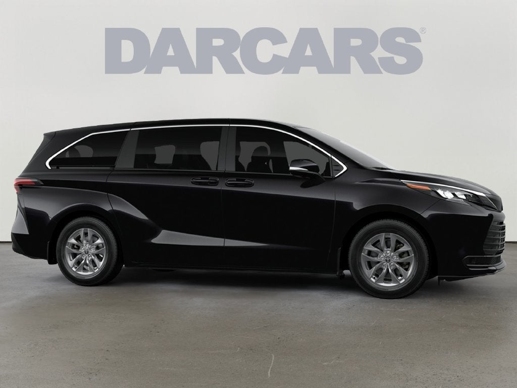 2026 Toyota Sienna LE 8 Passenger