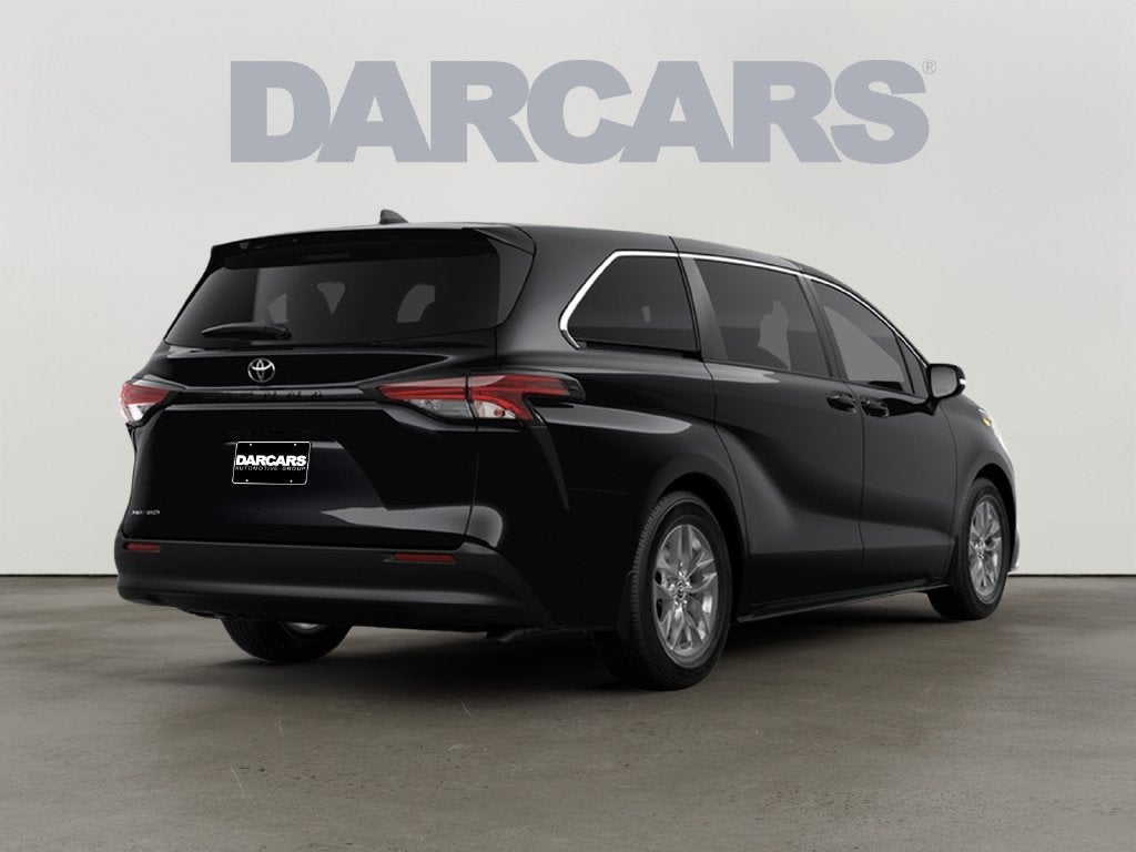 2026 Toyota Sienna LE 8 Passenger