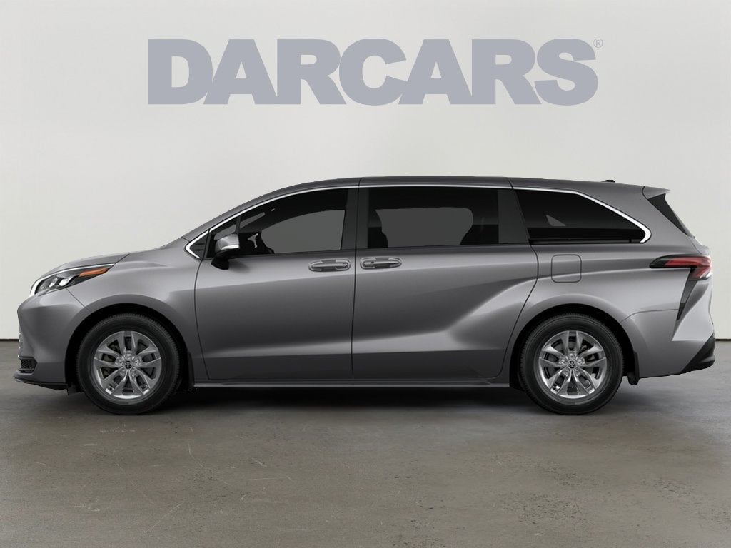 2026 Toyota Sienna LE 8 Passenger