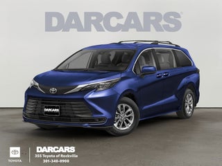 2026 Toyota Sienna LE 8 Passenger
