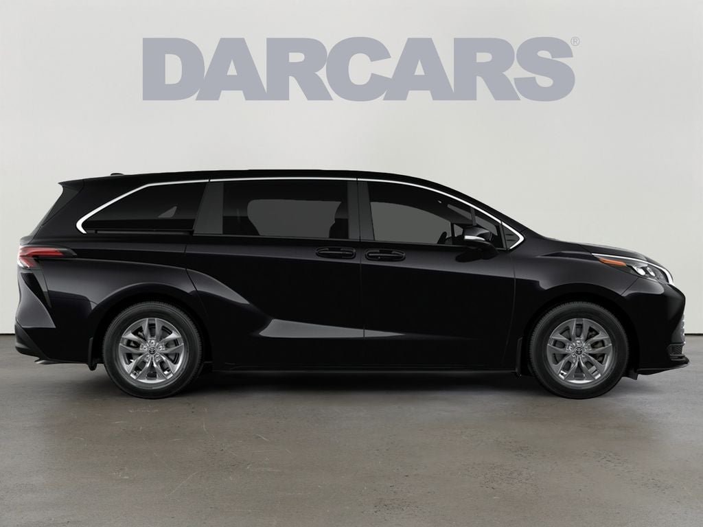 2026 Toyota Sienna LE 8 Passenger