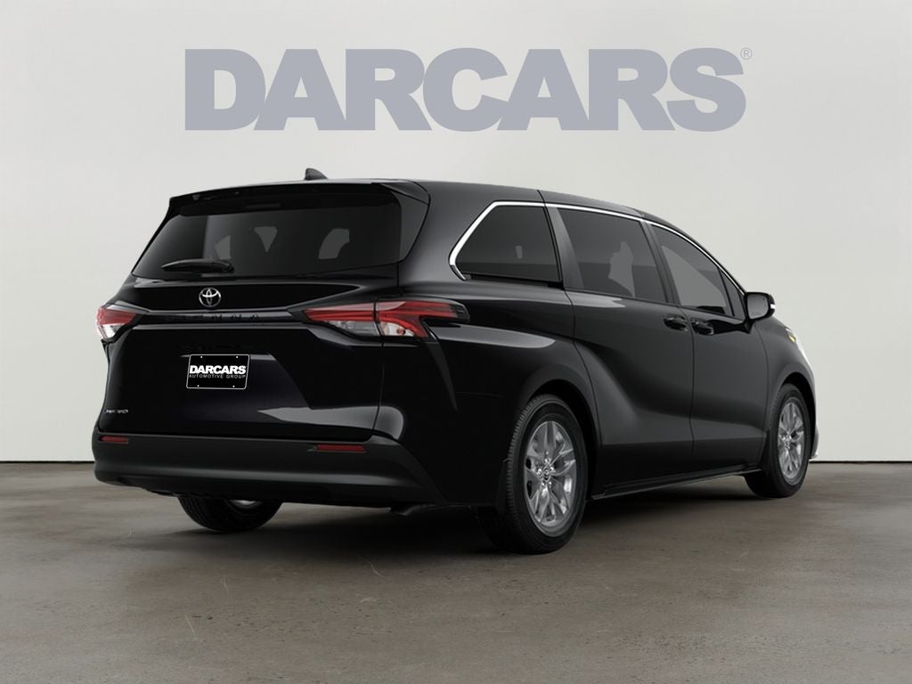 2026 Toyota Sienna LE 8 Passenger