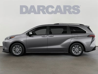 2026 Toyota Sienna XLE 8 Passenger