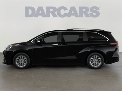2026 Toyota Sienna XLE 8 Passenger