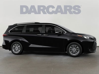 2026 Toyota Sienna XLE 8 Passenger
