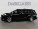 2026 Toyota Sienna XLE 8 Passenger
