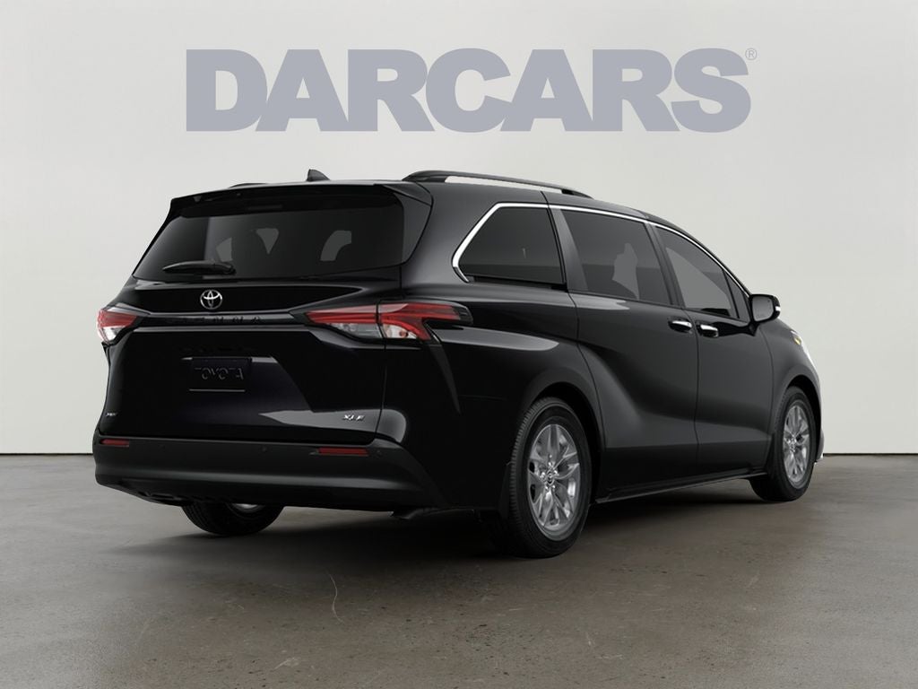 2026 Toyota Sienna XLE 8 Passenger