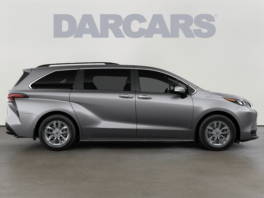 2026 Toyota Sienna XLE 8 Passenger