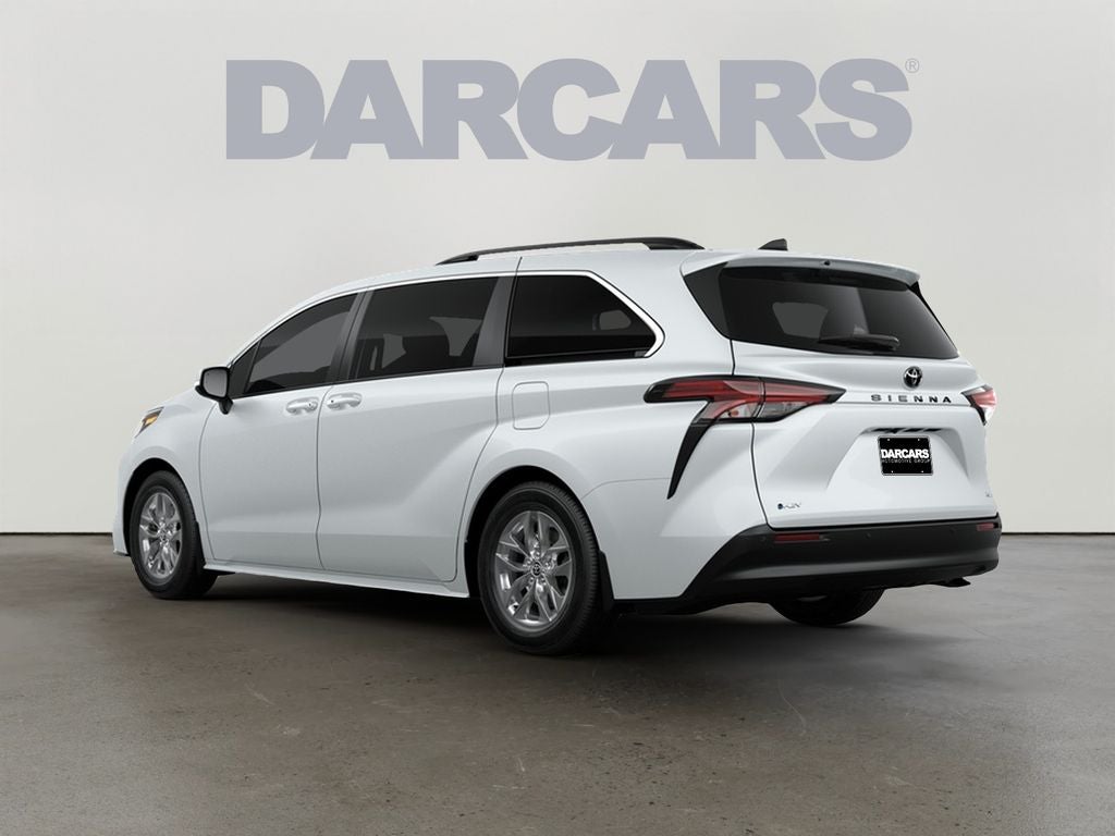 2026 Toyota Sienna XLE 8 Passenger