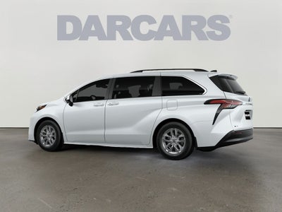 2026 Toyota Sienna XLE 8 Passenger