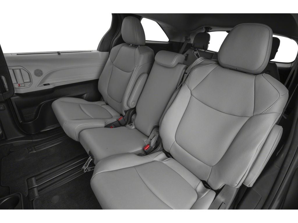 2026 Toyota Sienna XLE 7 Passenger