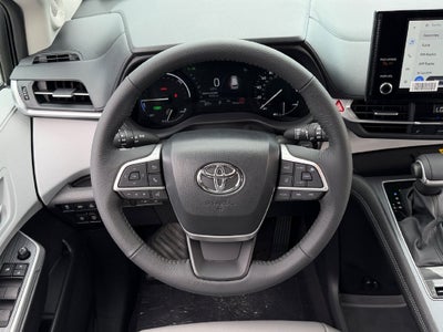 2026 Toyota Sienna XLE 7 Passenger