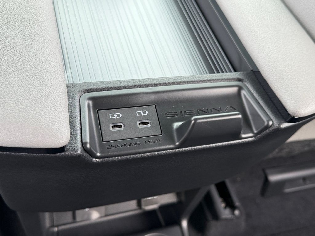 2026 Toyota Sienna XLE 7 Passenger