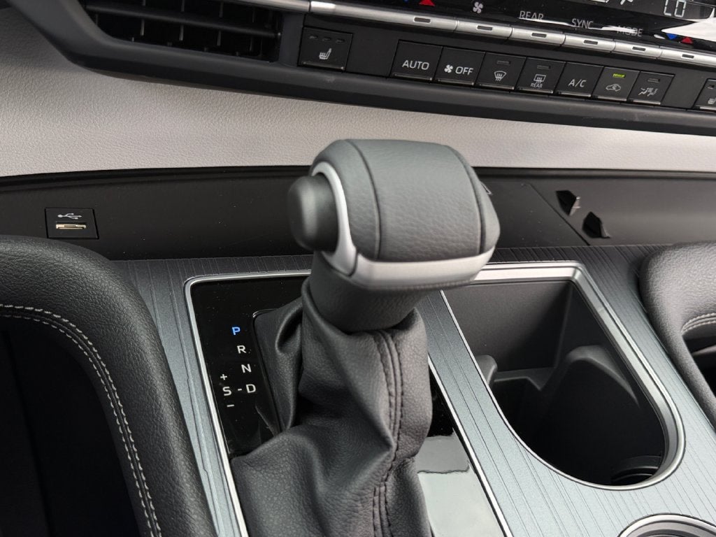 2026 Toyota Sienna XLE 7 Passenger