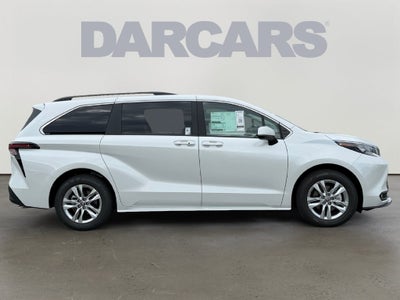2026 Toyota Sienna XLE 7 Passenger